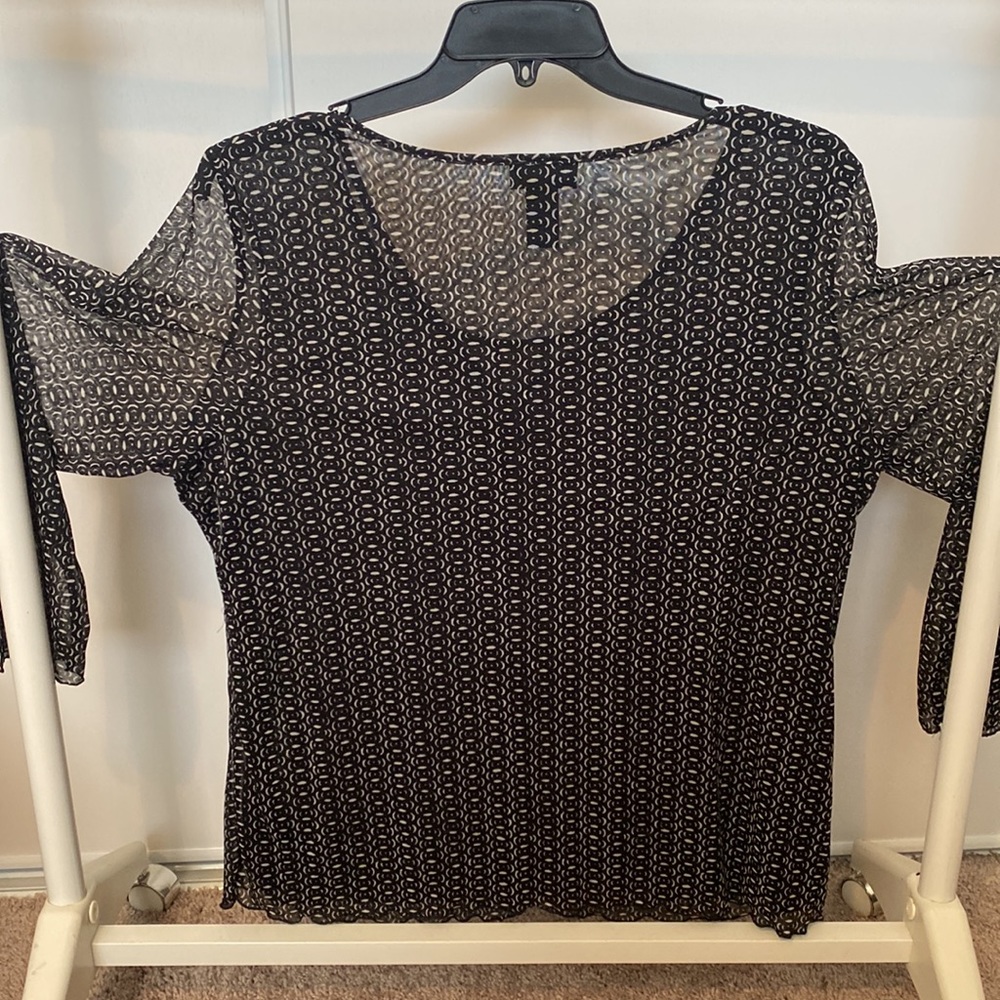 Avenue Blouse - Picture 3 of 5